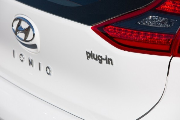 Hyundai_Ioniq_Plug-in-Hybrid_Hyundai.jpg