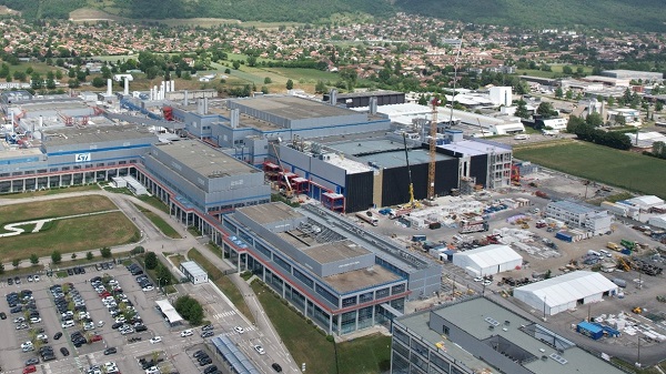 [IMAGE] New_Manufacturing_Facility_Crolles.jpg